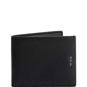 Tumi Nassau Global Wallet with Removable Passcase